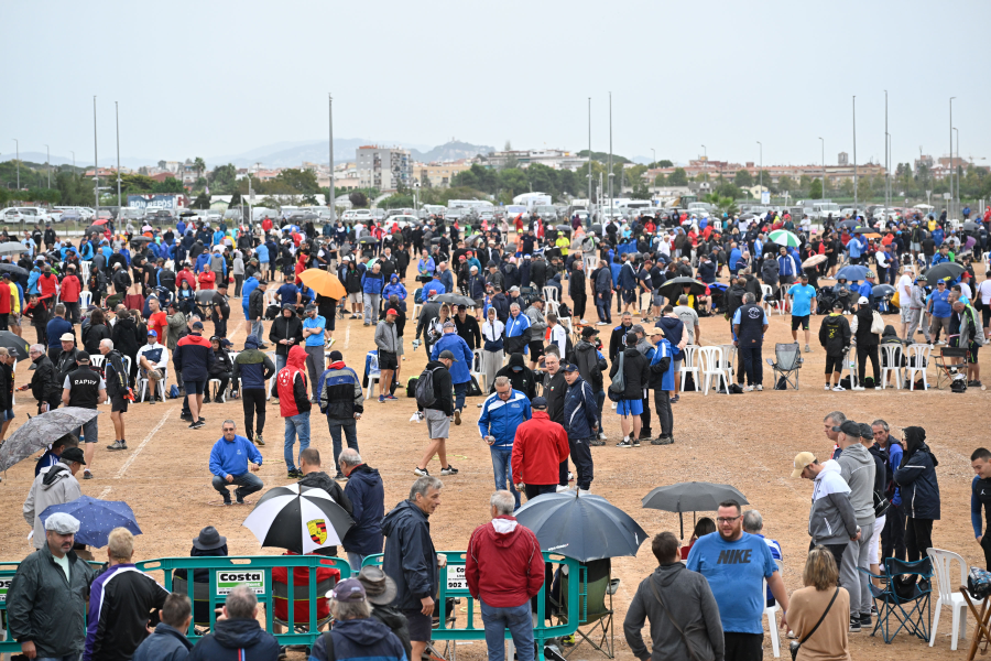 For eight days, Santa Susanna becomes the international capital of competitive pétanque